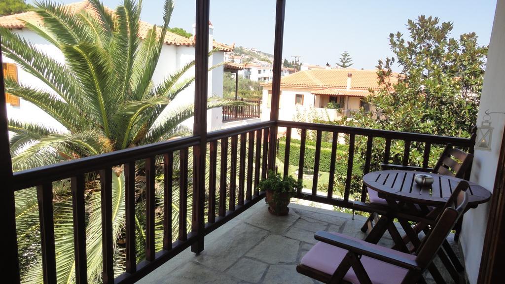 Melrose Aparthotel Skopelos Town Room photo