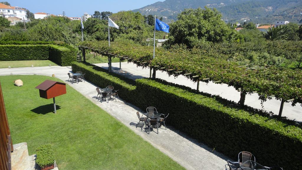 Melrose Aparthotel Skopelos Town Exterior photo