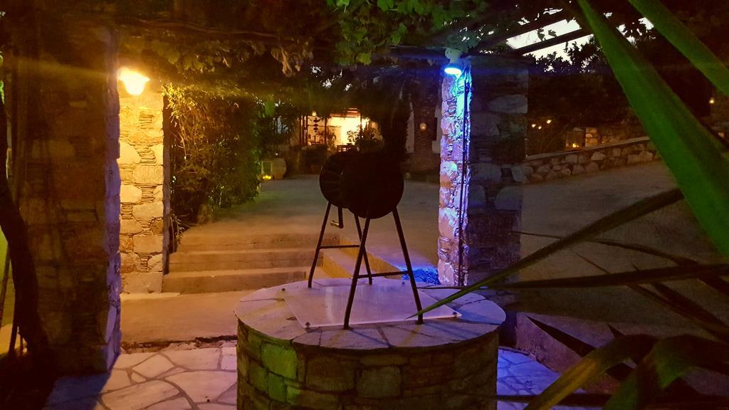 Melrose Aparthotel Skopelos Town Exterior photo