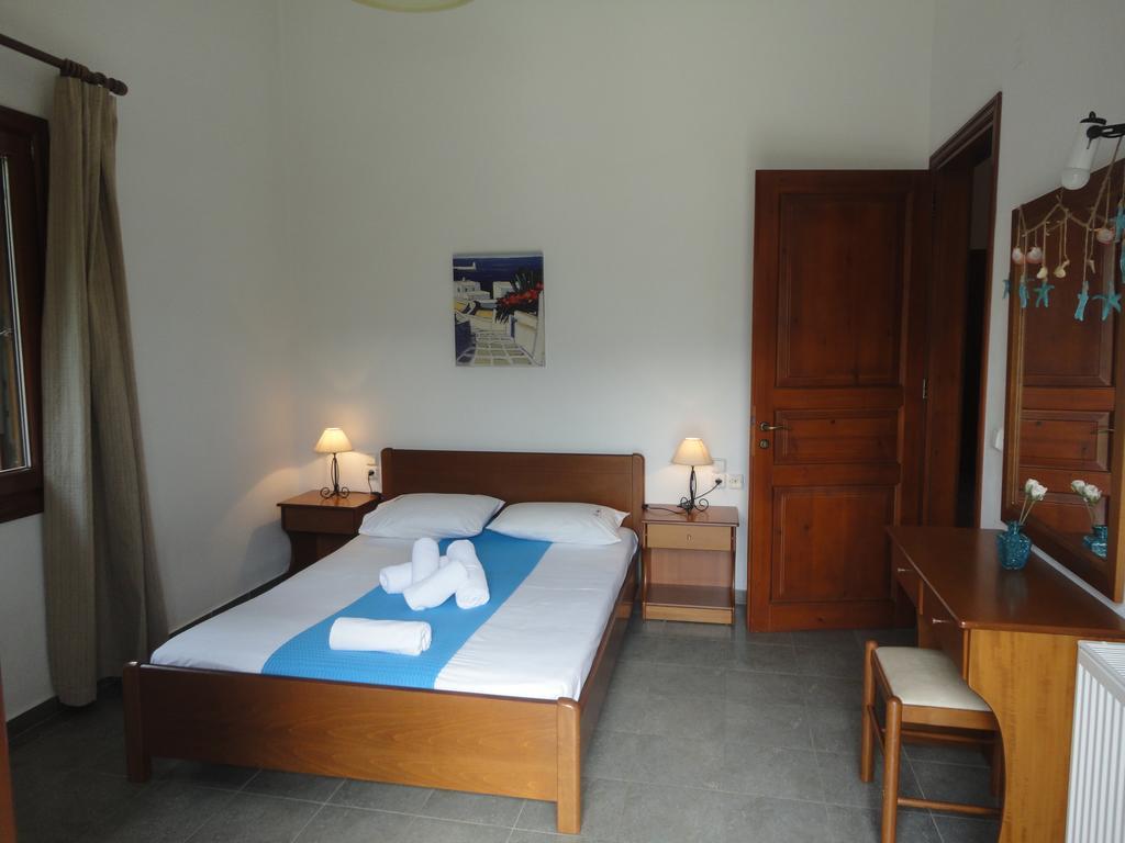 Melrose Aparthotel Skopelos Town Exterior photo